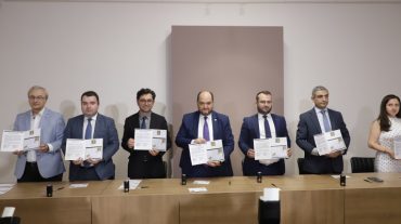 Շրջանառության մեջ է դրվել Արդեմ Փաթափությանի անվանական նամականիշը