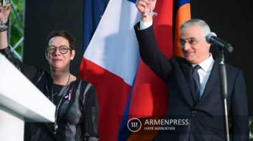 Ֆրանսիան լիովին հավատարիմ է մնում ԵԱՀԿ Մինսկի խմբի համանախագահի իր դերին. դեսպան Անն Լույո
