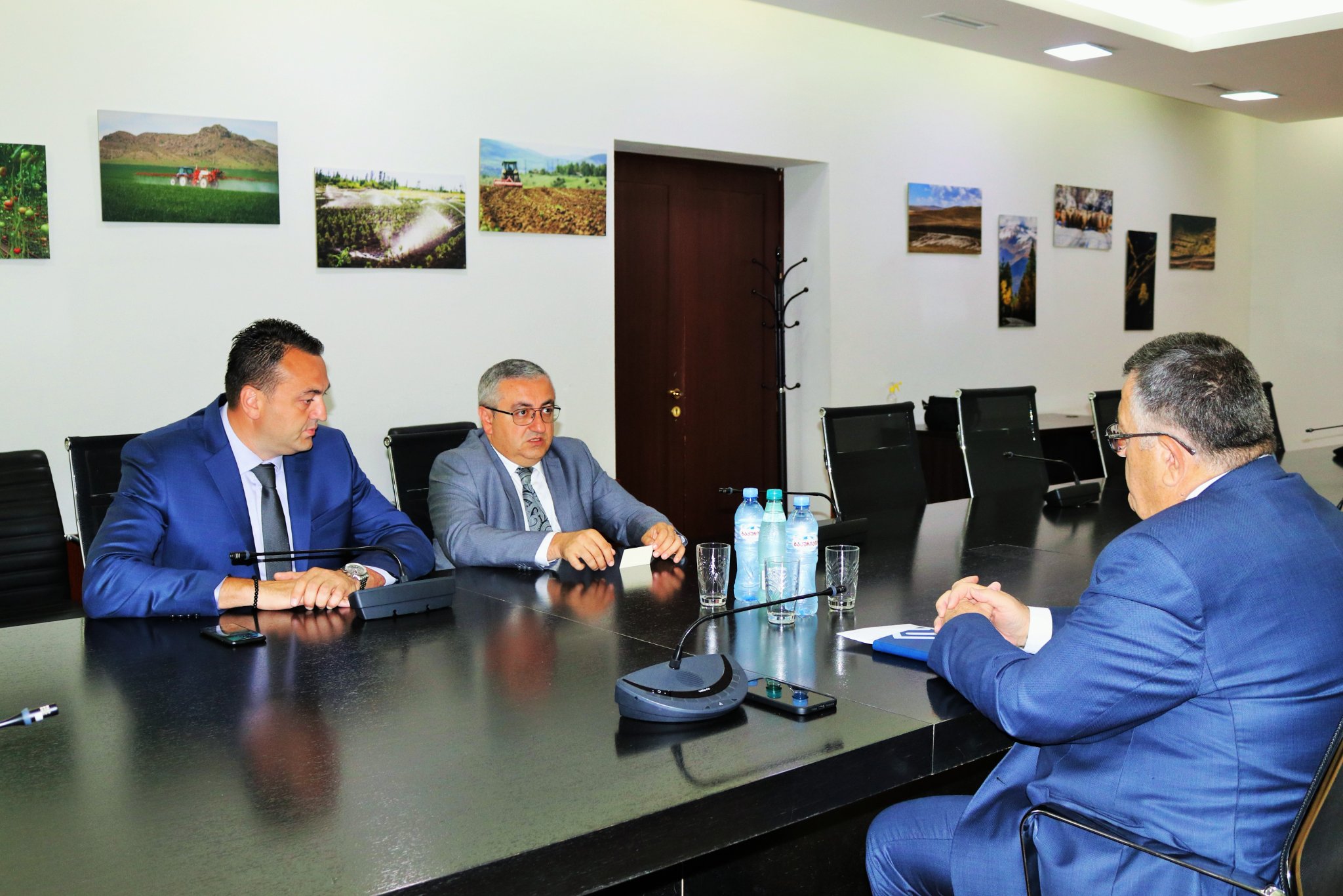 Շեշտվել է գյուղատնտեսության, անասնաբուժության ոլորտում Հայաստանի և Վրաստանի միջև սերտ համագործակցության կարևորությունը