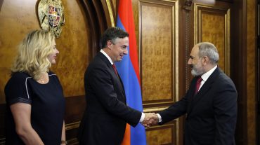 Վարչապետն ընդունել է Եվրոպական խորհրդարանի արտաքին հարցերով կոմիտեի նախագահի գլխավորած պատվիրակությանը