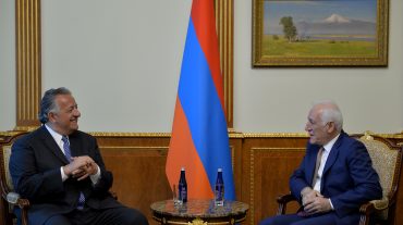 Նախագահ Խաչատուրյանն ընդունել է Նուբար Աֆեյանին