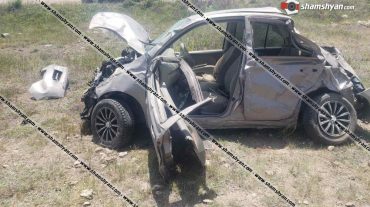Սյունիքի մարզում 34–ամյա վարորդը, Nissan March-ով մի քանի պտույտ գլորվելով, հայտնվել է դաշտում. կան վիրավորներ