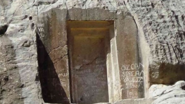 Թուրքիայում ուրարտական սեպագիր արձանագրությունը հայտնվել է գանձագողերի թիրախում