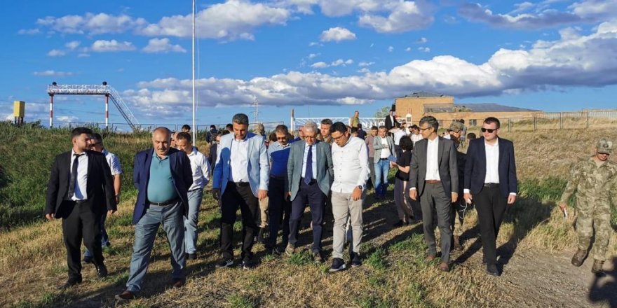 Թուրքիայի հատուկ ներկայացուցիչն այցելել է հայ-թուրքական սահման