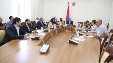 Պետական-իրավական հարցերի մշտական հանձնաժողովը արտահերթ նիստ է գումարել