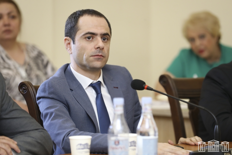 Քննարկվել է Կառավարության հեղինակած ««Սննդամթերքի անվտանգության մասին» օրենքում լրացումներ կատարելու մասին» և կից նախագծերի փաթեթը