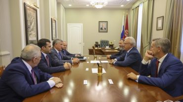 Հակոբ Արշակյանը Ռուսաստանում հանդիպել է Կրասնոյարսկի երկրամասի ղեկավարի հետ