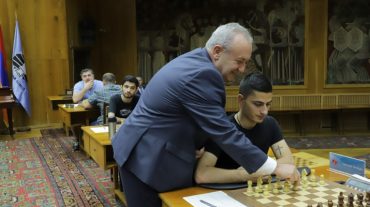 Վահրամ Դումանյանը հետևել է Արսեն Եղիազարյանի անվան հուշամրցաշարի ընթացքին