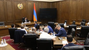 33 պատգամավորների լիազորությունները դադարեցնելու վերաբերյալ հարցի քննարկումը 1 շաբաթով հետաձգվել է՝ ընդդիմադիր պատգամավորների բացակայության պատճառով