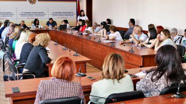 Բուժաշխատողների պարտադիր հավաստագրման գործընթացին առնչվող հարցերն են քննարկվել Կոտայքի մարզպետարանում