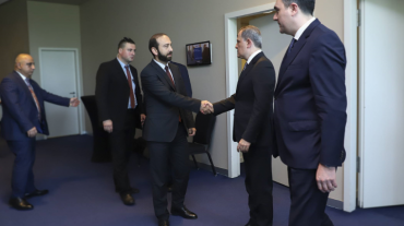 Արձանագրվել է շփումները շարունակելու կողմերի պատրաստակամությունը․ Հայաստանի ու Ադրբեջանի ԱԳ նախարարների հանդիպումը