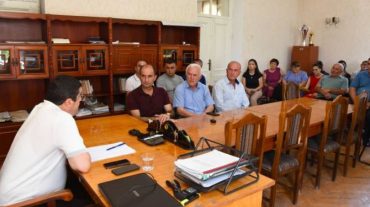 Պետք է զինվել ամուր համբերությամբ և չշեղվել Արցախի անկախության ուղուց. Արայիկ Հարությունյան
