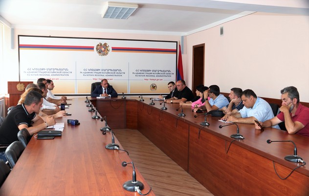 Կոտայքի մարզի մի քանի երթուղիների թանկացված սակագները կվերանայվեն. քննարկում մարզպետարանում