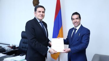 Բրազիլիայի դեսպանն իր հավատարմագրերի պատճենն է հանձնել ՀՀ ԱԳ նախարարի տեղակալին