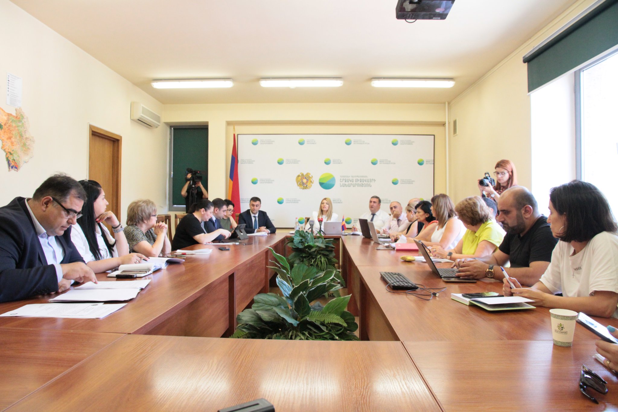 Հանրային քննարկում «Շրջակա միջավայրի վրա ազդեցության գնահատման ու փորձաքննության մասին» օրենքում փոփոխությունների շուրջ