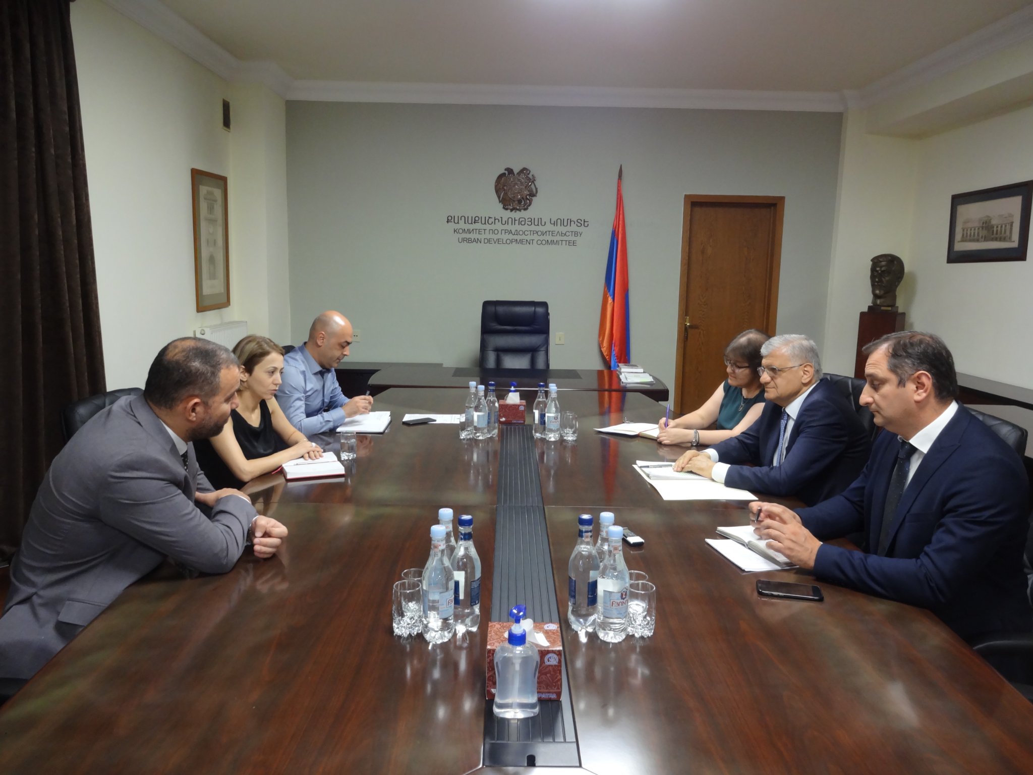 Քննարկվել են անբավարար տեխնիկական վիճակում գտնվող բնակֆոնդի կանոնակարգման վերաբերյալ հարցերը