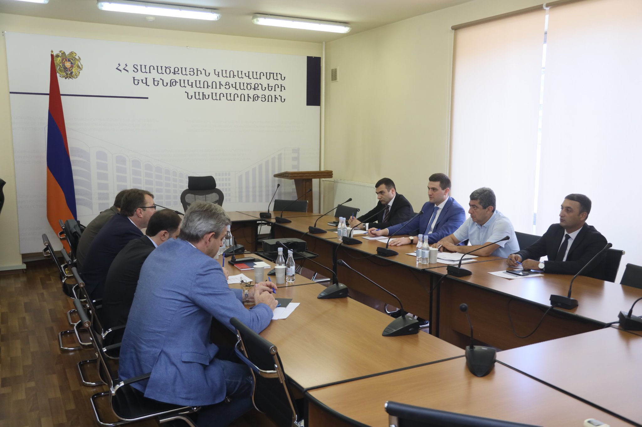 ՏԿԵ փոխնախարարը «ԿՈՎԿԱՍ ՌՖ» ԲԸ փոխտնօրենի հետ քննարկել է Հյուսիսային Կովկասի և ՀՀ միջև քաղավիացիայի ոլորտում ընթացիկ ծրագրերը