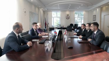 Երևանի քաղաքապետի առաջին տեղակալը հանդիպել է Նիժնի Նովգորոդի քաղաքապետի հետ