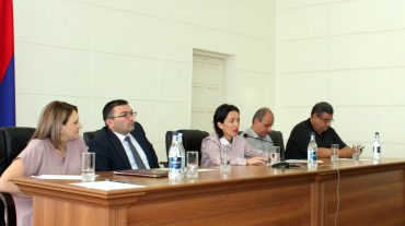 Սյունիքի մարզպետարանում կրթության ոլորտի մարզային պատասխանատուների մասնակցությամբ տեղի է ունեցել խորհրդակցություն