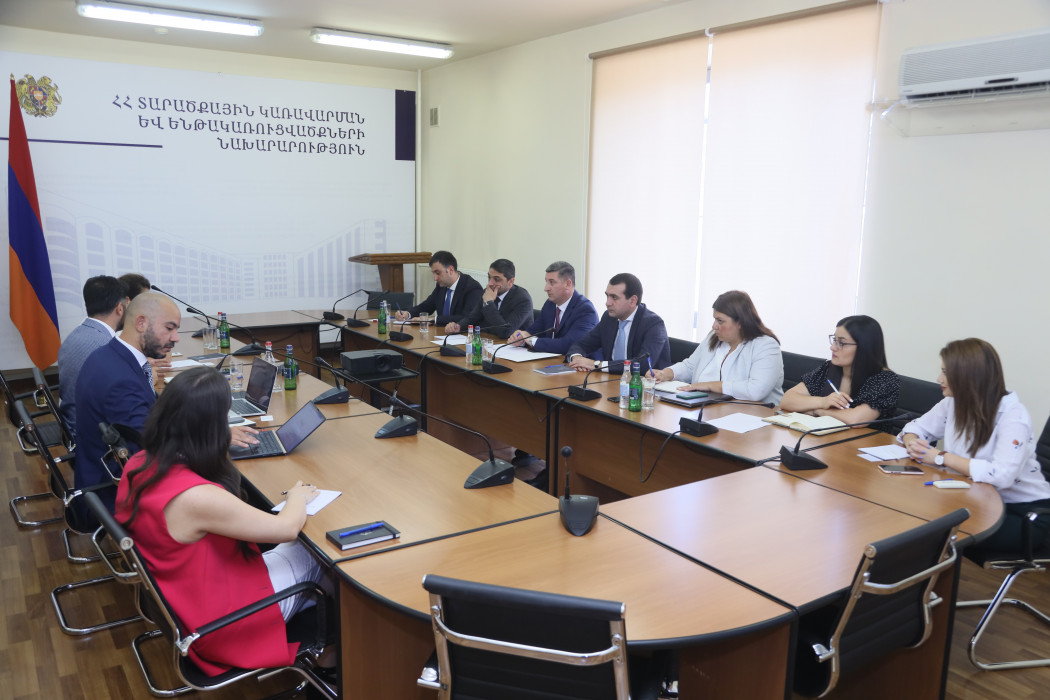 Սևանա լճում ջրի աղտոտվածության և ջրիմուռների «ծաղկման» խնդիրը ՏԿԵ նախարարը քննարկել է «LG SONIC» ընկերության ներկայացուցիչների հետ