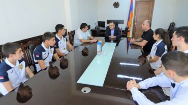 Կարեն Գիլոյանն ընդունել է պատանի բռնցքամարտիկներին