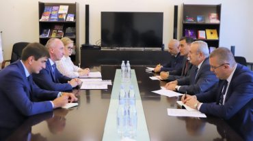 Վահրամ Դումանյանն ու ՀՀ-ում Բելառուսի դեսպանն անդրադարձել են երկուստեք հետաքրքրություն ներկայացնող հարցերի
