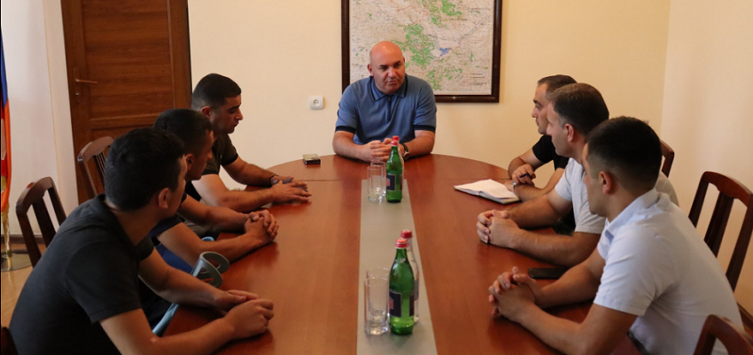 ԱՀ քաղաքաշինության նախարարն ընդունել է «Արցախյան պատերազմի վիրավորների միություն» հկ ներկայացուցիչներին