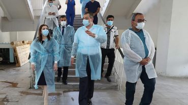 «Սուրբ Գրիգոր Լուսավորիչ» ԲԿ-ի «Ավան» կլինիկան կշարունակի սպասարկել COVID-ով պացիենտներին․ Անահիտ Ավանեսյանը շրջայց է կատարել կլինիկայում