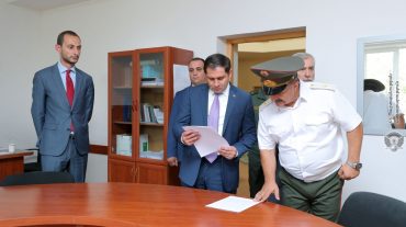 Սուրեն Պապիկյանն այցելել է ՊՆ պաշտպանական ազգային հետազոտական համալսարան