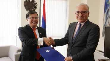 Ֆիլիպինների նորանշանակ դեսպանն իր հավատարմագրերի պատճենը հանձնել է ՀՀ ԱԳ նախարարի տեղակալին