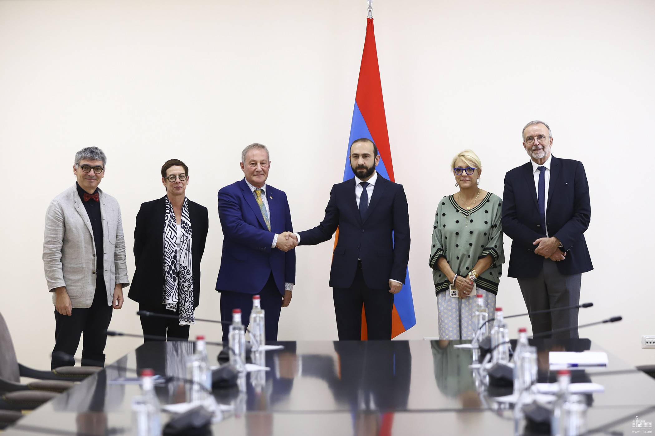 ՀՀ ԱԳ նախարար Արարատ Միրզոյանն ընդունել է Ֆրանսիայի Սենատի Ֆրանսիա-Հայաստան բարեկամական խմբի ներկայացուցիչներին