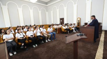 «Ամառային դպրոց» ծրագրի մասնակիցները ճանաչողական այց են կատարել Սահմանադրական դատարան