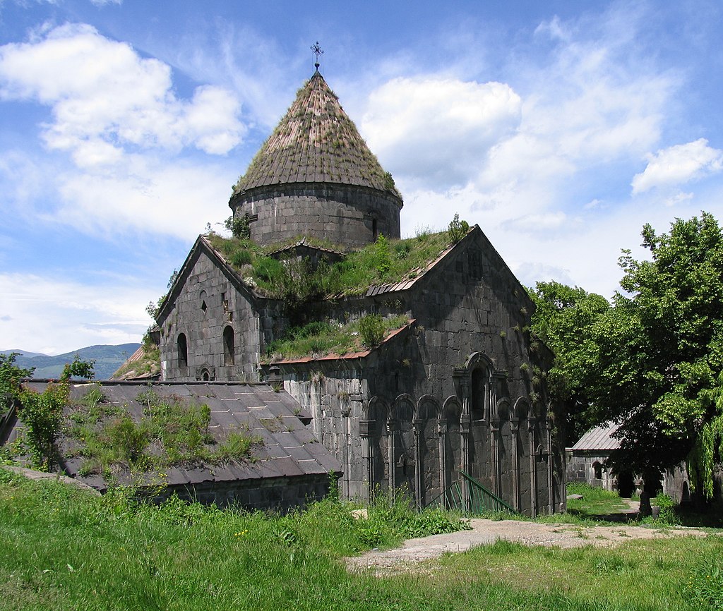 Կհիմնանորոգվի Սանահին վանական համալիր տանող ճանապարհահատվածը. հայտարարվել է մրցույթ