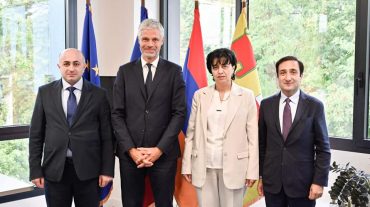 Հայկ Խանումյանը Լորան Վոքիեն է ներկայացրել Արցախում ստեղծված վիճակը