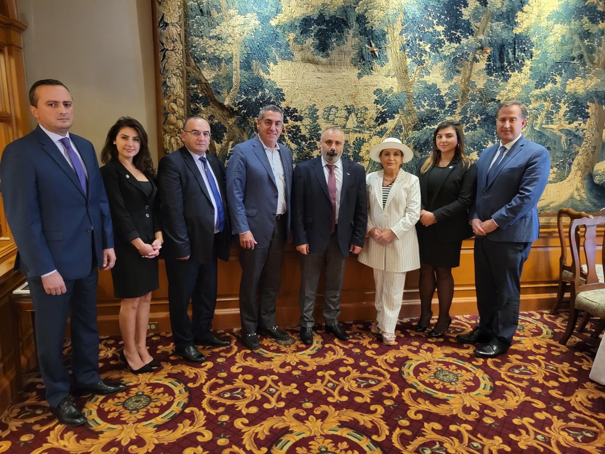 ԱՀ ԱԳ նախարարն աշխատանքային այցով ԱՄՆ-ում է. քննարկվել են Արցախի շահերի պաշտպանությանը վերաբերող հարցեր