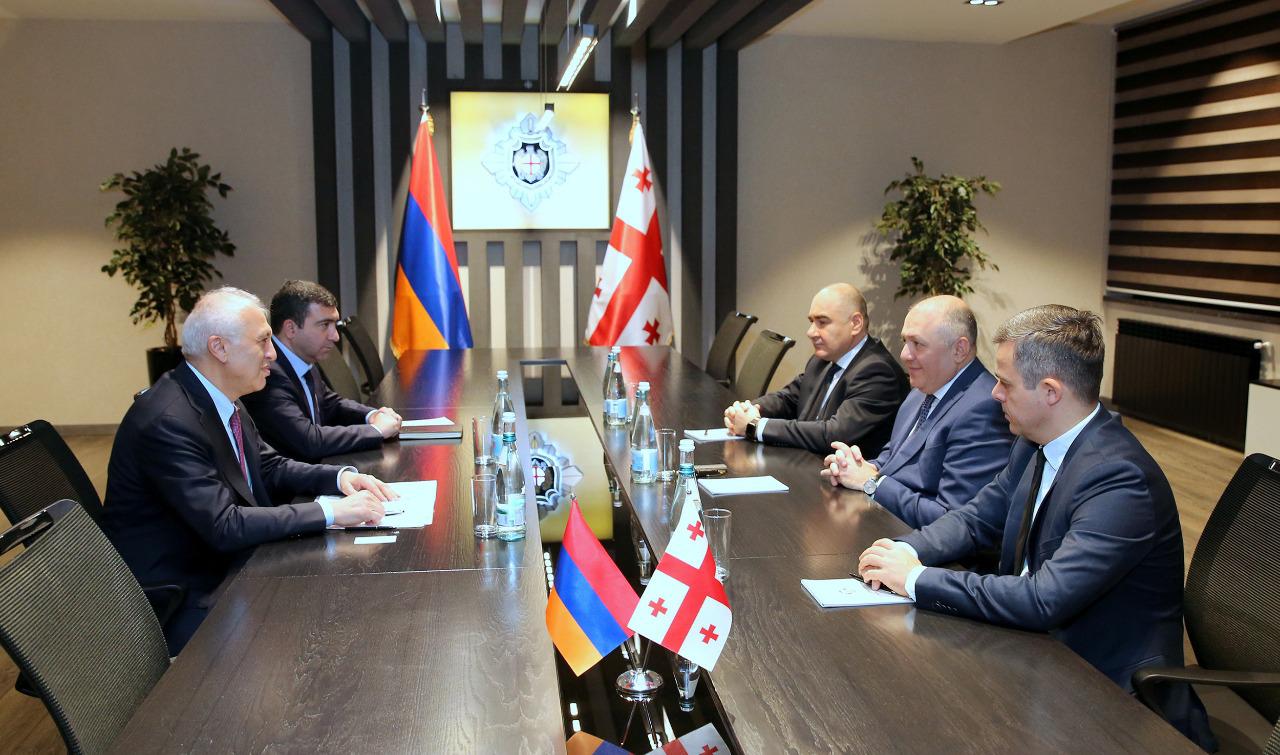 Հանդիպմանն անդրադարձ է կատարվել տարածաշրջանում առկա անվտանգային մարտահրավերներին