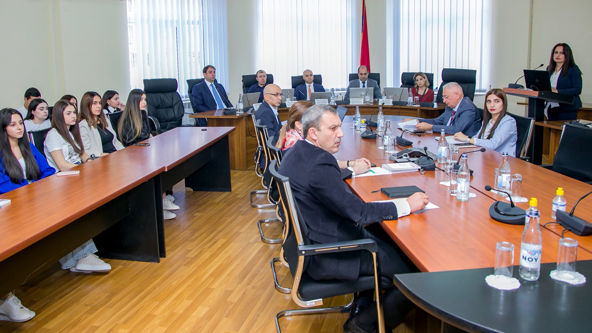 ԵՊՀ ուսանողները ծանոթացել են տնտեսական մրցակցության պաշտպանության ոլորտում իրականացված կարևոր օրենսդրական փոփոխություններին