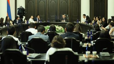 Հայաստանի համար առաջնահերթ երեք հիմնական ուղղություններն են՝ խաղաղությունը, կրթությունը, բանակը. վարչապետ