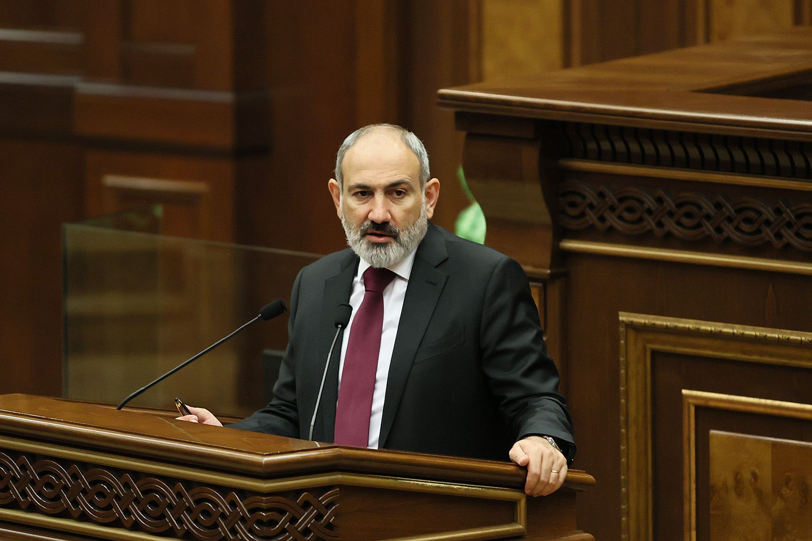 Մենք պետք է բոլոր հնարավոր միջոցներով հնարավորինս արագ և արդյունավետ բարեփոխենք մեր բանակը. Փաշինյան