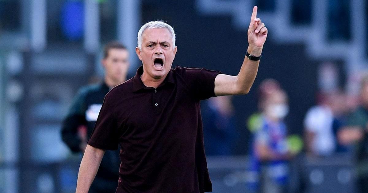 Կարմիր քարտ ստացած Մոուրինյուն հերթական անգամ դժգոհել է մրցավարությունից