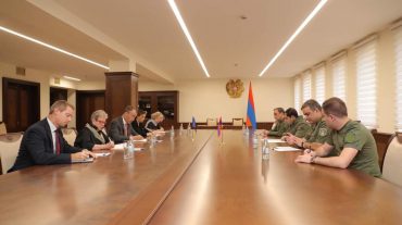 ՀՀ ՊՆ ղեկավարն ընդունել է Տոյվո Կլաարին
