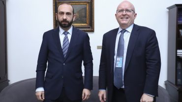 Արարատ Միրզոյանը հանդիպել է ԵԱՀԿ ՄԽ ԱՄՆ համանախագահ Ֆիլիպ Ռիքերի հետ