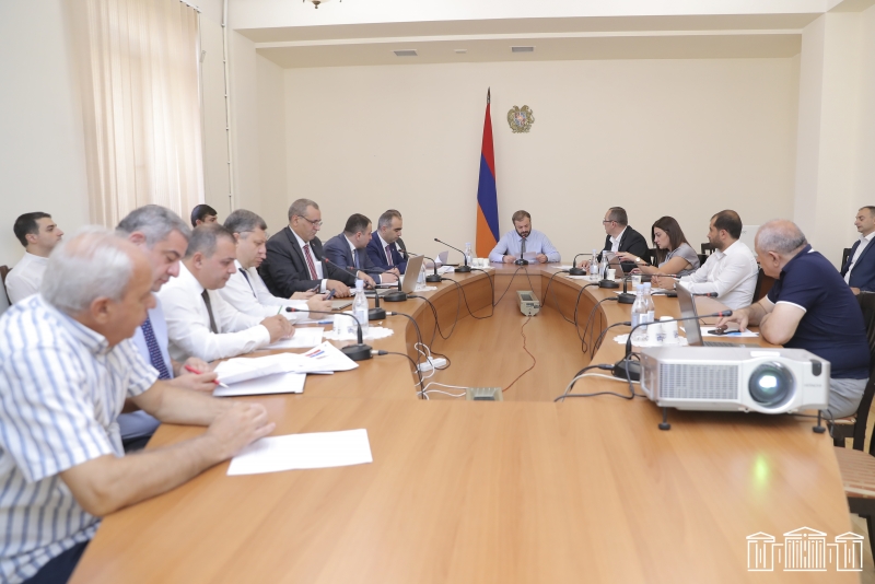 Քննարկվել է պետական բյուջեի առաջին կիսամյակի կատարման ընթացքի վերաբերյալ տեղեկանքը