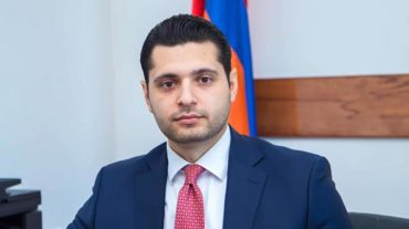 Գյումրեցին կարողանում է այդքան փորձությունների միջով անցնելուց հետո կրկին գրկաբաց ու ժպիտով դիմավորել ամենքիս․ Համբարձում Մաթևոսյան