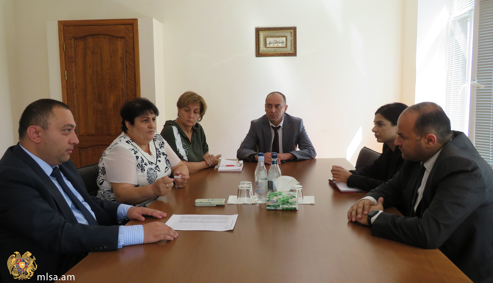 Նախարար Նարեկ Մկրտչյանը Վայոց ձորի մարզում քննարկվել է ադրբեջանական ագրեսիայի հետևանքով առաջացած առաջնային սոցիալական կարիքների բավարարմանը վերաբերող մի շարք հարցեր