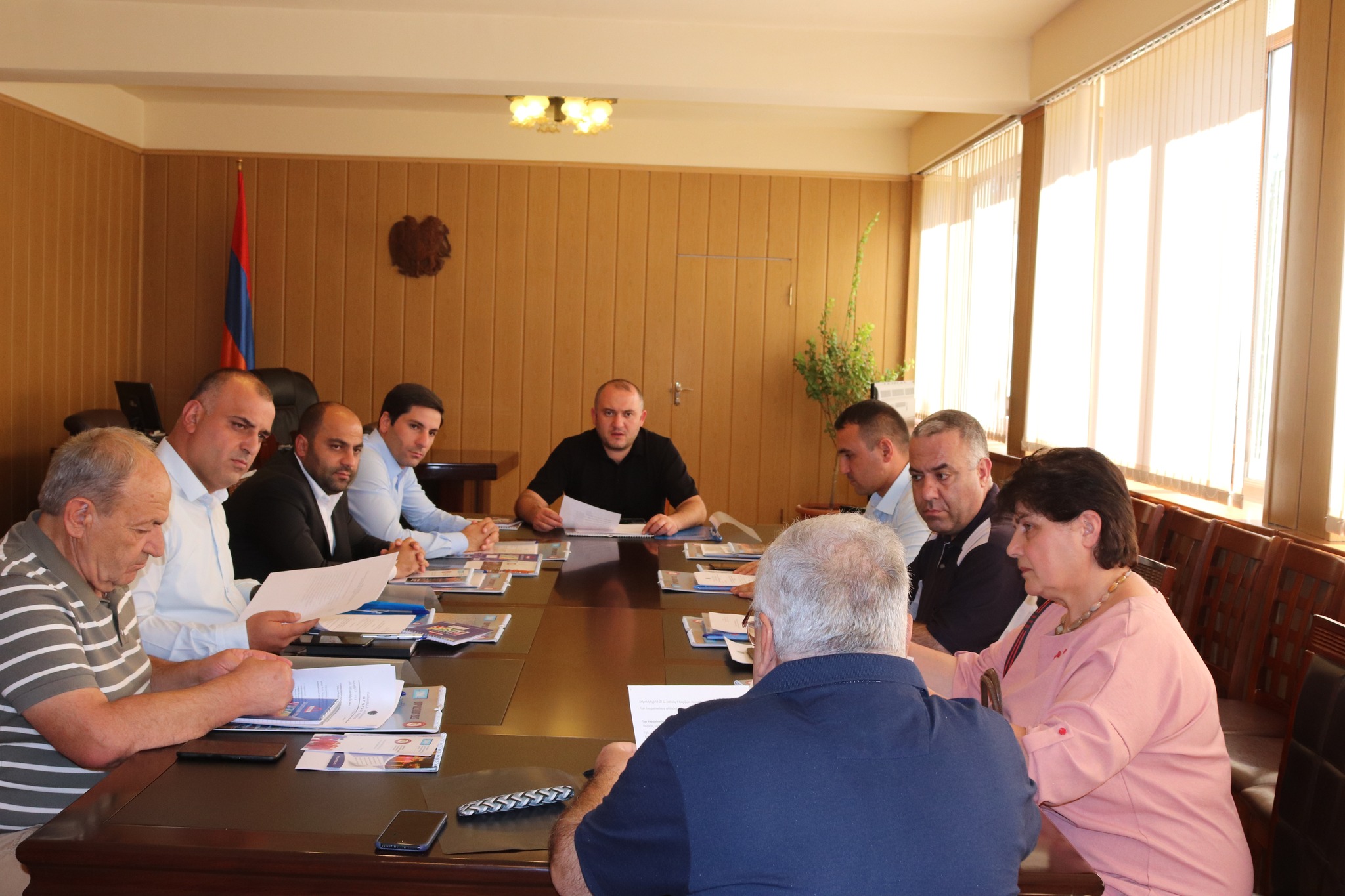 Արարատի մարզում տեղի է ունեցել 2022 թվականի մարդահամարի նախապատրաստման և անցկացման հանձնաժողովի նիստը