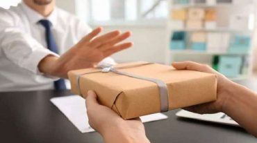 Նվերներ ընդունելու սահմանափակումների խախտման դեպքում հանրային պաշտոն զբաղեցնող անձանց համար սահմանվել է վարչական պատասխանատվություն
