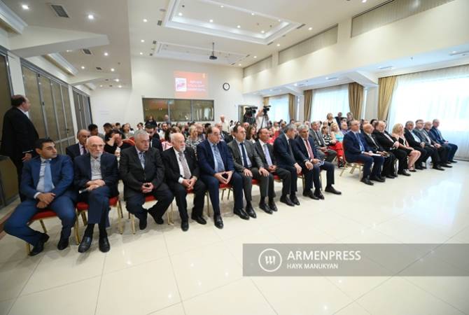 ՍԴՀԿ համագումարը ՀՀ ներքին կյանքին, արտաքին քաղաքականությանը, ԼՂ հարցի կարգավորմանն առնչվող հայտարարություն է ընդունել