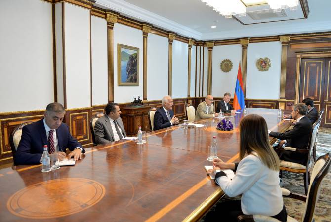 ՀՀ նախագահն ու Գրոսին անդրադարձել են Հայաստանում նոր ատոմային էներգաբլոկի կառուցման նախագծային աշխատանքներին