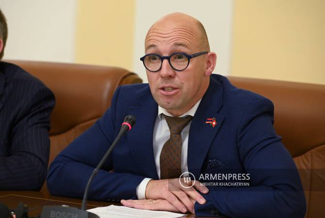 Չպետք է թույլ տալ, որ Լեռնային Ղարաբաղի ժողովուրդը լինի Ադրբեջանի կառավարման ներքո. շվեյցարացի պատգամավոր
